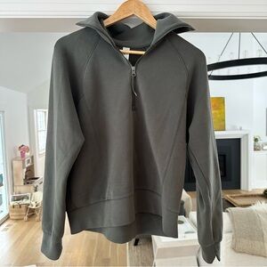 SPANX AirEssentials Half Zip Medium